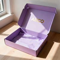 Boîte en carton ondulé pour l'expédition de colis, petite boîte d'emballage en papier pour l'impression de vêtements, d'articles cadeaux, de luxe, de courrier, de commerce électronique