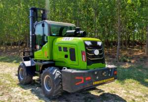 Carretilla elevadora todo terreno HUAYA de alta calidad 4x4 3 toneladas 4 toneladas 5 toneladas 6 toneladas 7 toneladas carretilla elevadora para terreno áspero a la venta - Product Image 4