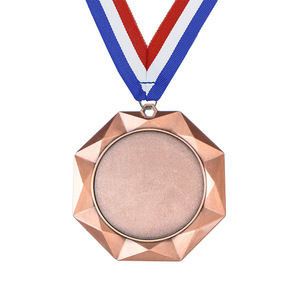 Medallas Deportivas de Maratón 3D en Oro, Personalizadas, de Aleación de Zinc, Impresas con UV, Plateadas, Económicas, Venta al Por Mayor - Product Image 6