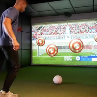 Ballons de football les plus populaires Simulateur de course Jeux de buts de football Projection interactive Terrain de jeu intérieur Jeu RV Simulateur de tennis