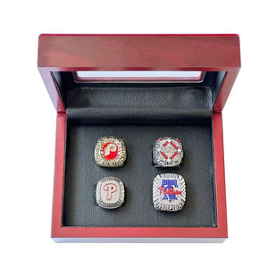 ชุดแชมป์เวิลด์ซีรีส์ของฟิลาเดลเฟีย ฟิลลีส์ จำนวน 4 ชิ้น (<span class=keywords><strong>1980</strong></span> 2008 2009 2022) - Product Image 4