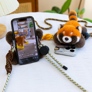 Laccetto Regolabile per Telefono con Supporto in Peluche a Forma di <span class=keywords><strong>Panda</strong></span> e <span class=keywords><strong>Panda</strong></span> Rosso, Cordino Intrecciato Staccabile per Cellulare - Product Image 5