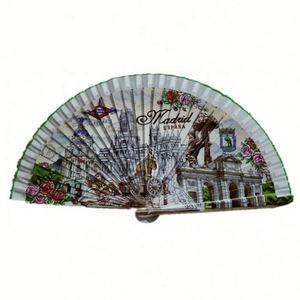 Ventilador de mano de madera con logotipo personalizado, diseño vintage de flamenco español, técnica de tallado y pintado, superventas - Product Image 1