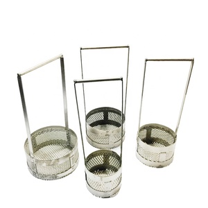 Panier en maille de <span class=keywords><strong>titane</strong></span> de type seau pour le <span class=keywords><strong>traitement</strong></span> de <span class=keywords><strong>surface</strong></span> des petites pièces - Product Image 2