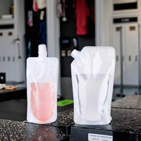 Pochettes transparentes jetables à bec verseur / Sachets d'emballage personnalisables pour boissons liquides imprimés en héliogravure avec bec verseur d'angle supérieur en PE/Nylon/PET