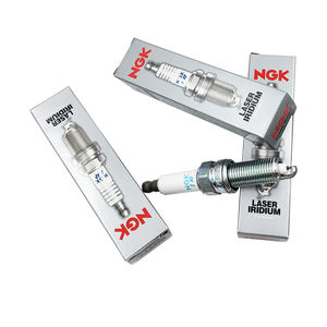 Achetez des bougies d'allumage NGK directement de l'usine, profitez d'un avantage sur les composants d'allumage automobile, réduction sur les commandes de pièces automobiles mixtes - Product Image 1