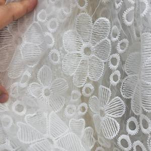 ชุดเดรสสำหรับผู้หญิงผ้าไหมแก้วปักลายดอกเบญจมาศละลายน้ำได้ - Product Image 2