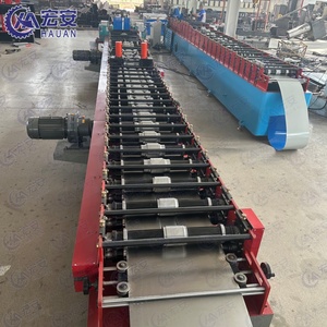 Máquina Automática de Conformado de Aislamiento Térmico Controlada por PLC para Paneles de Caja de Camión de Cadena de Frío 20.5kW 380V - Product Image 2