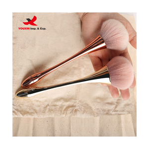 Pinceau de maquillage FENGFLY, nouveau style, petit et élégant, pour poudre, personnalisable, à prix réduit pour achats mixtes - Product Image 3