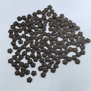 Rodajas de piedra Bian de 8.5*4mm con forma pentagonal puntiaguda para aparatos de raspado - Product Image 3
