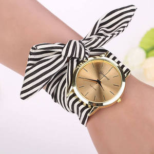 Nuovo Stile Orologio da Polso in Tessuto per <span class=keywords><strong>Donna</strong></span>, Elegante Orologio da <span class=keywords><strong>Donna</strong></span> con Cinturino in Tessuto, Dolce Orologio Bracciale per Ragazze - Product Image 3