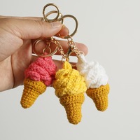 Porte-clés en laine tricotée à la main en forme de burger glacé au crochet, charmes mignons pour Pâques, mariage, baptême - Unisexe, adultes, enfants