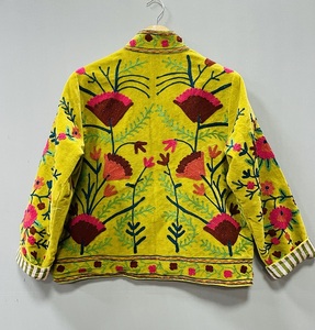 Chaqueta de Terciopelo Bordada a Mano 2026, Cuello Alto, Diseño Floral, Manga Larga, Ropa de Invierno, 100% Lana, Estilo Casual Cálido - Product Image 6