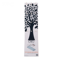 Support d'affichage de chaussettes en carton recyclable moderne avec crochets de suspension pour la promotion en magasin