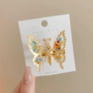 Trending Vintage glitterato capelli a farfalla eleganti perle in lega e paillettes per bambini vendita calda all'ingrosso decorazione dei capelli - Product Image 1