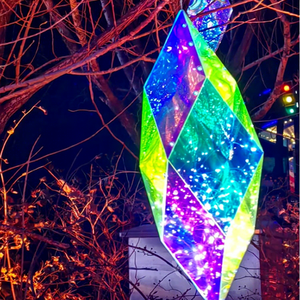 Pendentif de Noël de luxe multicolore en forme de diamant pour centres commerciaux, hôtels et intérieurs saisonniers haut de gamme - Product Image 1