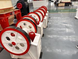 ספק במפעל זול pe150x250 לסת מסלע מכונות ריסוק מכונות קיבולת 1-3 t/h לסת shmacher עבור האבן - Product Image 5