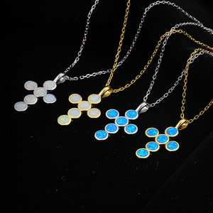 Croix ronde Grand Avantages É<span class=keywords><strong>l</strong></span>égant Bon quotidien avec un pendentif <span class=keywords><strong>opale</strong></span> en argent 925 - Product Image 4