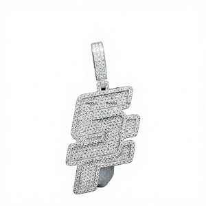 Collier de luxe en or et argent plaqué or 24 carats avec pendentif breloque en moissanite pour homme, idéal pour les fêtes et mariages - Product Image 2
