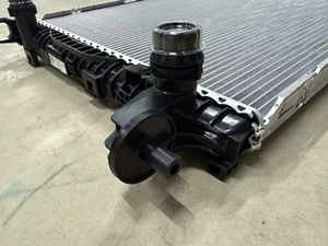 Échangeur de chaleur authentique de haute qualité à air de refroidissement <span class=keywords><strong>meilleur</strong></span> prix tout nouveau <span class=keywords><strong>radiateur</strong></span> d'origine pour Audi A6 C8 2016-2024 - Product Image 6