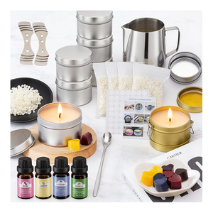 Envase de vela resistente al calor con caja blanca de lujo para presentación, evaluación y exhibición de marcas de cera perfumada. - Product Image 1