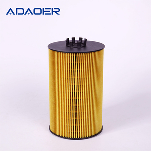 Fabricant chinois de pièces de camion, <span class=keywords><strong>filtre</strong></span> à huile 51.05504-0107  P550820  E422HD86 HU13125x LF17056 - Product Image 6