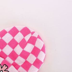 Chapeau beanie unisexe tendance, chapeau beanie en acrylique brodé, chapeau beanie en tricot, chapeau beanie en laine brodée - Product Image 4