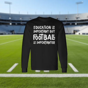 L'éducation est importante, mais le football est plus important T-shirt à manches longues - Product Image 3