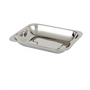 Plateau de service rectangulaire en acier inoxydable, métal poli, passe au lave-vaisselle, design minimaliste - Product Image 1