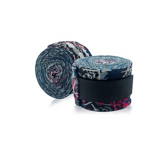 Bandes de boxe en coton de haute qualité avec logo ou motif personnalisé, équipement de protection extensible pour la boxe, le MMA et le kickboxing - Product Image 1