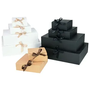 Grosir kotak lipat permen hadiah Natal persegi Multi ukuran perlengkapan kesukaan pesta pernikahan