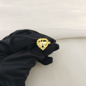 Anillo <span class=keywords><strong>de</strong></span> Moda con Marco <span class=keywords><strong>de</strong></span> Corazón en Forma <span class=keywords><strong>de</strong></span> Pepita Chapado en Oro <span class=keywords><strong>Cereza</strong></span> <span class=keywords><strong>de</strong></span> Acero Inoxidable Personalizado, Joyería para Mujer, Regalo - Product Image 2