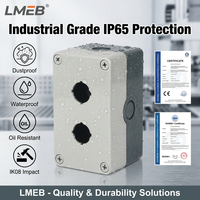 Estructura electrónica IP65 Operación momentánea ABS Interruptor de botón Caja de control 22mm de diámetro 2 agujeros 10A Max. 220V 1NO1NC Plástico