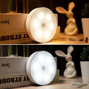 Lampe à induction sans fil à capteur LED, éclairage de placard, éclairage sous armoire avec bande magnétique - Product Image 4