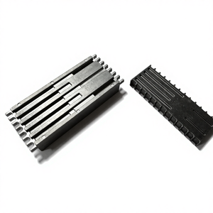 Radiatore per Circuiti Integrati Personalizzato a Basso Costo, Realizzato con Parti in Pressofusione di Alluminio - Product Image 3