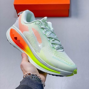 Zapatillas Deportivas de Running Cómodas con Amortiguación de Impactos, Antideslizantes, de Caña Baja, para Hombre y Mujer, para Entrenamiento Casual - Product Image 4