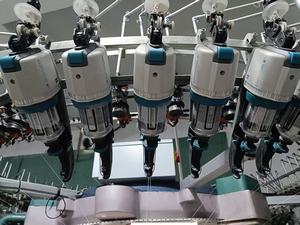 Kain Kasur Rajut Lembut Poliester 100% 295GSM Pola <span class=keywords><strong>Herringbone</strong></span> Jacquard untuk Produsen Perlengkapan Tidur - Product Image 6