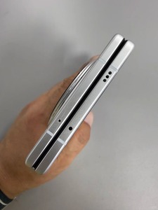 ขายส่งโทรศัพท์มือถือ Vi Vo X Fold 3 สีขาว ความจุ 256/512GB ระบบ Android 5G แบบพับได้ มือสอง ปลดล็อคแล้ว - Product Image 5