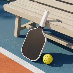 Paleta de Pickleball con Superficie de Carbono Crudo, Aprobada por USA Pickleball, para Potencia y Efecto, Rendimiento Duradero, Descuento por Compra al por Mayor - Product Image 1
