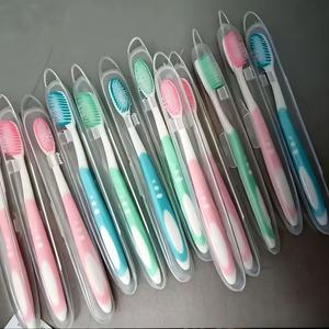 Nouvel Emballage Vente Flash <span class=keywords><strong>Brosse</strong></span> à Dents Adulte Portable en Tube Plastique avec Étui de Voyage Boîte à Vendre - Product Image 2