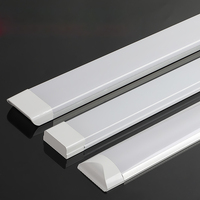 Aluminium et PC complet latte linéaire 76x24x600mm 26w led tube plat lumière