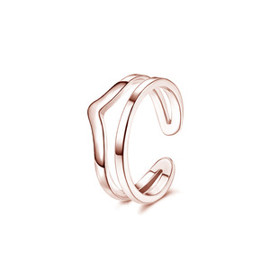Bague d'orteil ajustable en acier inoxydable plaqué or 18 carats pour femme, bijou de pied tendance pour l'été, la plage, les mariages et les fêtes - Product Image 1