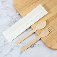 Vente chaude Ensemble de couverts en bois jetables écologiques biodégradables recyclés portables pour les voyages avec couteau fourchettes cuillères TAKPAK WZCJ