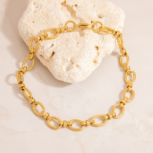 Pulsera de Acero Inoxidable Chapada en Oro de 18K, Cadena Cubana Gruesa, Diseño Geométrico, Joyería Unisex - Product Image 1