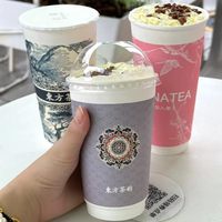Gobelets en plastique jetables transparents pour boissons froides avec couvercles en dôme, logo personnalisé accepté