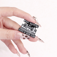 Book Club esmalte Pins lindo Bookworm broche mochila solapa insignia accesorios joyería regalo para amigos lectores
