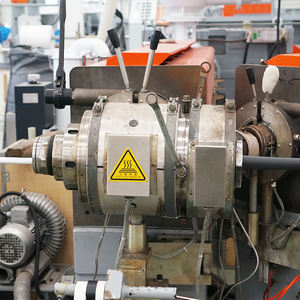 Baril de vis pour l'isolation d'extrusion faisant la machine XLPE/PVC/PE/ligne d'extrusion en caoutchouc ligne d'extrusion de fil d'extrudeuse d'isolation - Product Image 4