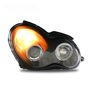 2000-2007 para <span class=keywords><strong>Mercedes</strong></span>-Benz <span class=keywords><strong>Clase</strong></span> <span class=keywords><strong>C</strong></span> W203 Faros delanteros Luces de circulación diurna LED modificadas y montaje de faros intermitentes - Product Image 2