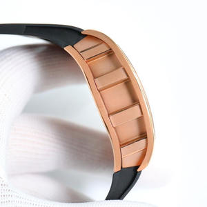 รุ่นทูร์บิญองสุดคลาสสิกที่ได้รับการยกย่องอย่างเป็นทางการแล้ว เพื่อมอบเกียรติแก่ความสามารถอันไม่มีใครเทียบของคุณ นาฬิกาจักรกล - Product Image 5