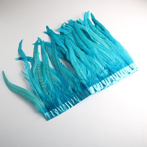 Plumas de Cola de Avestruz Baratas al por Mayor de 20-25 cm, Adorno de Flecos Hechos a Mano <span class=keywords><strong>para</strong></span> Manualidades, Decoración <span class=keywords><strong>para</strong></span> Bodas, Fiestas y Carnavales, Teñidas - Product Image 5